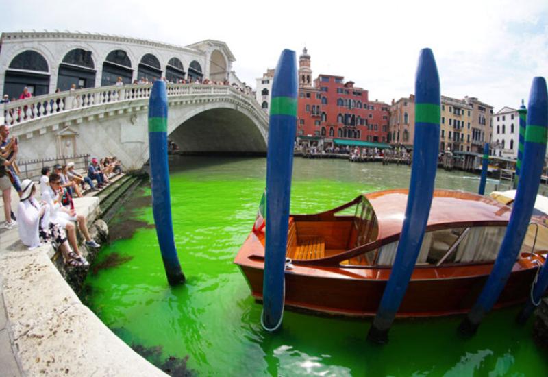 Otkriven razlog fluorescentno zelene vode u Veneciji